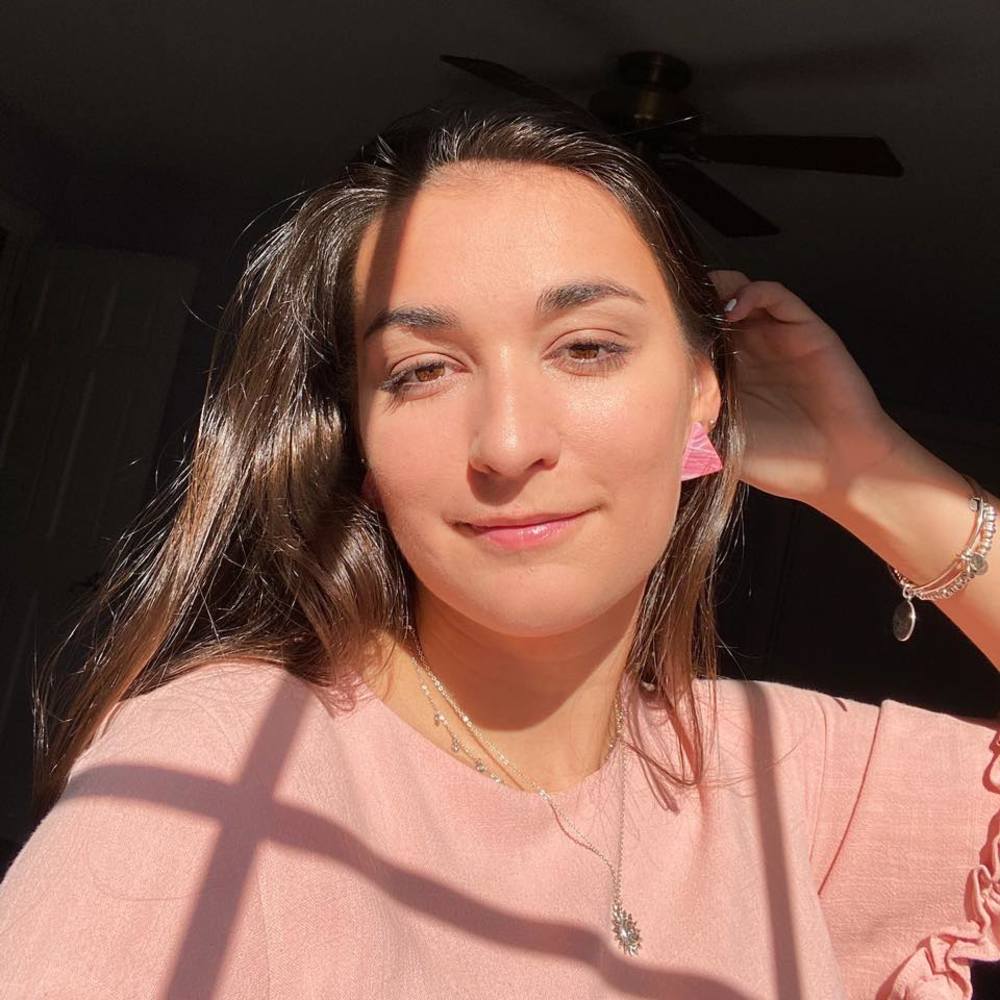 Meet your Posher, Jillian